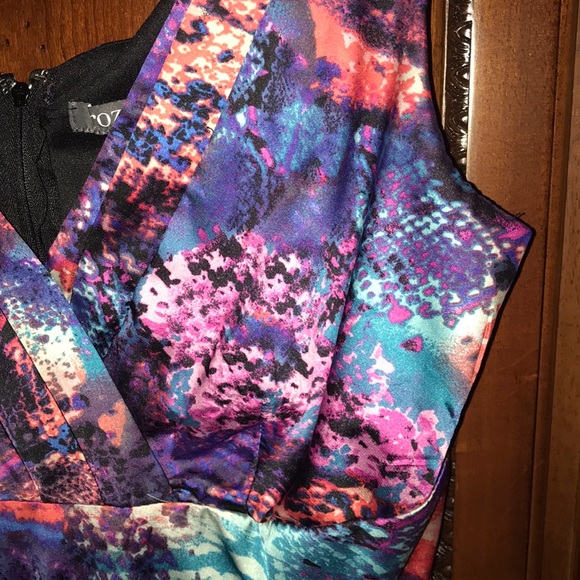 Dress - Picture 2 of 3